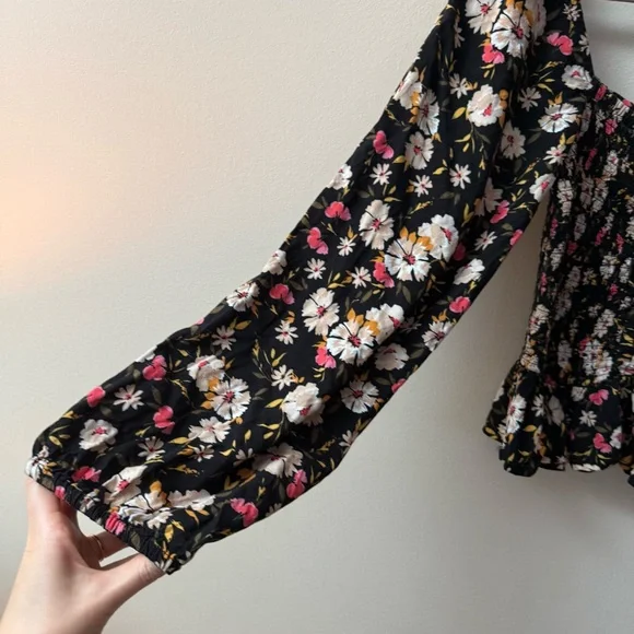 Patrons of Peace Smocked Floral Blouse - Picture 6 of 8